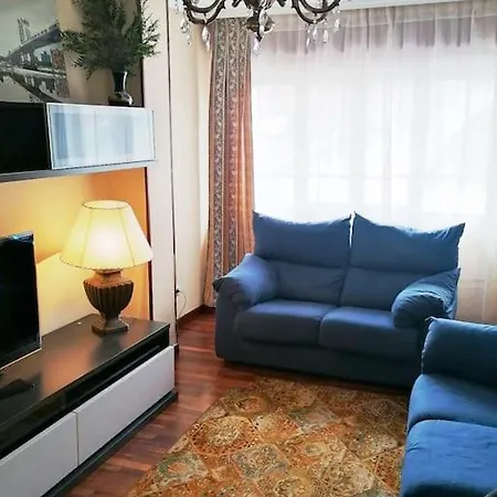 Ampuero, Cantabria, Rio Ason. Hasta 6 Personas Apartment *